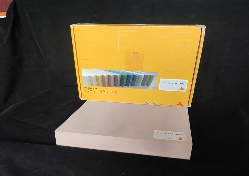 Sika Axson  M700ľ